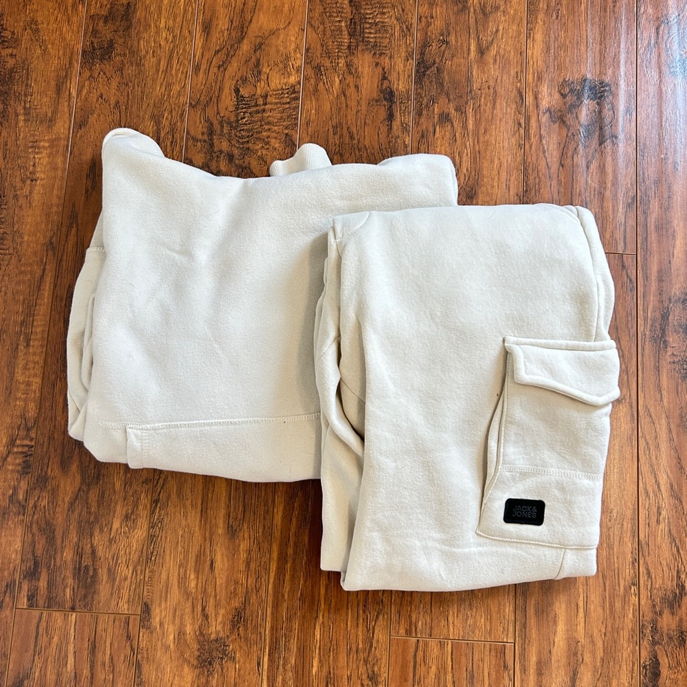 Jack & Jones Originals sweatshirt & cargo sweatpants set in beige